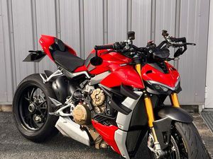 DUCATI STREETFIGHTER V4S V4 S
