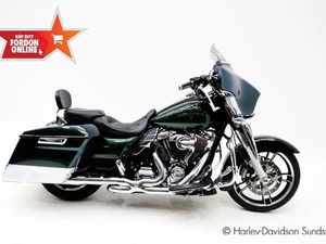 HARLEY-DAVIDSON STREETGLIDE SPECIAL *HEMLEVERANS* • 2018