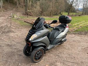 PEUGEOT METROPOLIS 400I RS