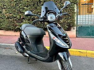 PIAGGIO ZIP 50 4T 2024