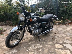 KAWASAKI W800 2011- 6000 KMS