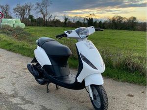 SCOOTER ZIP 4T