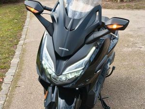 HONDA FORZA BOÎTE AUTOMATIQUE