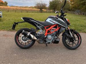 KTM DUKE 125