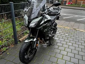 YAMAHA TRACER 900 SELTENE FARBE VIEL AUSSTATTUNG QUICKS