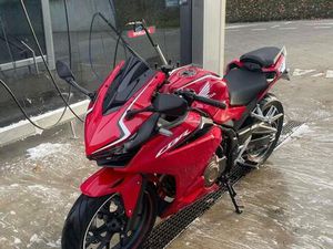② HONDA CBR500R