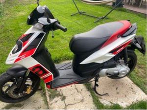 APRILIA MOTARD 50 SR