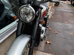 DESTOCKAGE BSA GOLDSTAR 650 CC - 6 805 KMS