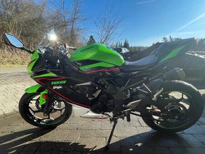 KAWASAKI NINJA 125