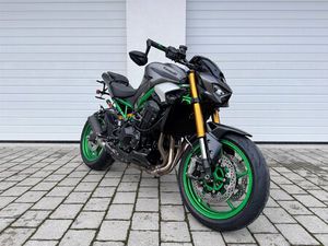 KAWASAKI Z900 SE