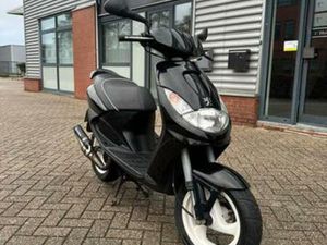 PEUGEOT VIVACITY 100CC — SCOOTERS | PEUGEOT — MARKTPLAATS