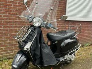 VESPA LX 50 - 15K KM, ALARM, BEENKLEED — SCOOTERS | VESPA — MARKTPLAATS