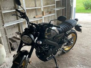 YAMAHA XSR 125 LEGACY