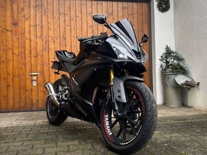 YAMAHA YZFR-125
