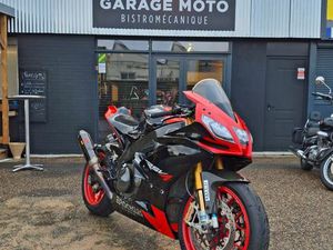 APRILIA RSV4 FACTORY PISTE/ROUTE