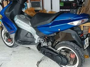 SCOOTER PEUGEOT JET FORCE