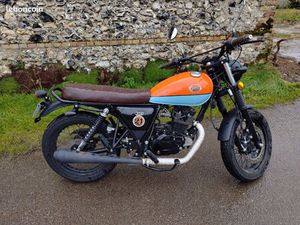 MOTO 125 CC MASH