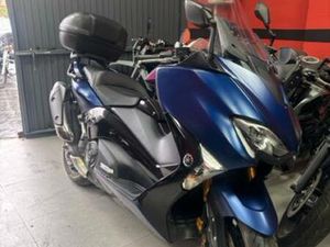 YAMAHA - T MAX530