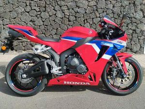 HONDA - CBR 600 RR