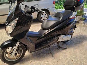 VENDO SCOOTER 125 CC CURRELOS, PAPÍZIOS E SOBRAL