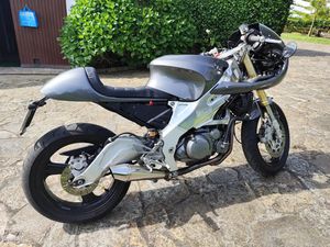 YAMAHA SZR 660