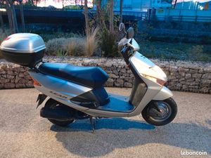 SCOOTER À VENDRE