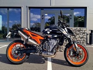 KTM 890 DUKE GP
