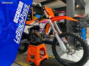KTM 350 SXF 2024(161.83/MOIS)