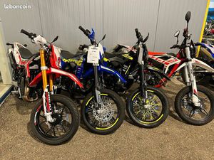 ◊ MOTO SHERCO 50 SM RS 2024 BLEU OU NOIR STYLE MRT RR ◊