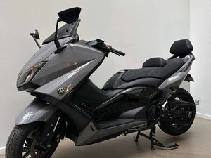 T-MAX 530 LUX MAX - FULL PREP AKRAPOVIC + VARIOSPEED - 17 000 KM