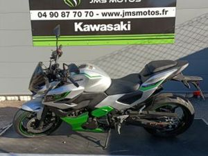 KAWASAKI Z7 HYBRIDE HEV 2025 IMMATRICULÉ 24/07/2025 A SAISIR 2025 1000 CM3 | MOTO ROADSTER | 600 KM | GRIS | 84000 AVIGNON