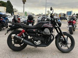 MOTO GUZZI V7 STONE 2024 750 CM3 | MOTO CUSTOM | 2 900 KM | NOIR | 83000 TOULON