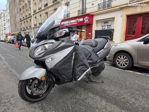 SUZUKI BURGMAN 650 ABS FIRSTCLASS