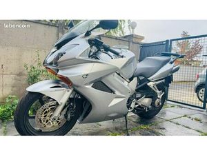 HONDA VFR 800 VTECH 2002