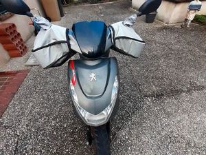 SCOOTER PEUGEOT KISBEE RS 4T