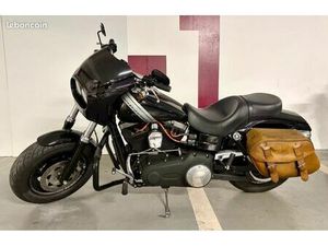 HARLEY DAVIDSON FAT BOB