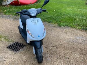 SCOOTER PIAGGIO ZIP 2T