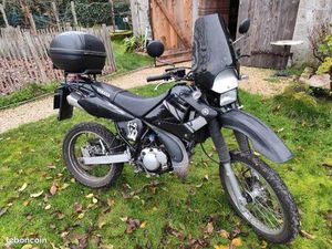 YAMAHA 125 DTRE