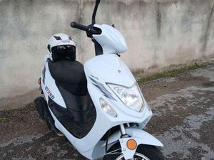 SCOOTER 50 CC GTR50