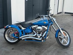 HARLEY-DAVIDSON SOFTAIL ROCKER C (FXCWC) 6.500KM HARLEY-DAVIDSON