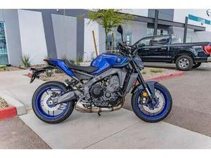 YAMAHA MT-09 BASE BLU/AZZURRO