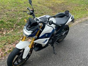 BMW G310R
