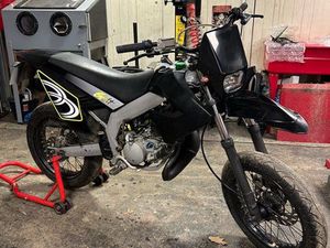 DERBI SENDA AVEC CONTRÔLE TECHNIQUE