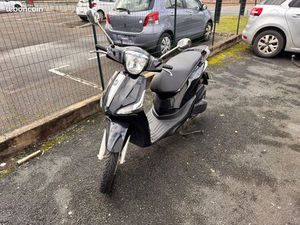 SCOOTER PIAGGIO LIBERTY 50