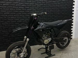 YAMAHA 250 YZ WRZ SUPERMOTARD