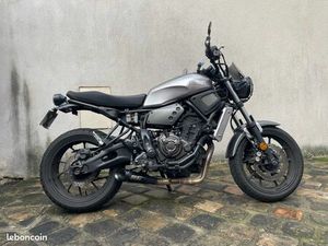YAMAHA XSR 700