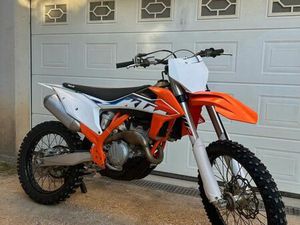 KTM 250 SX-F 2022