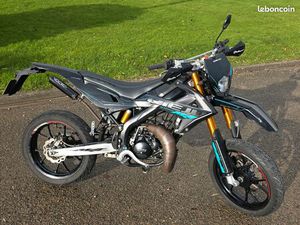 RIEJU MRT PRO BLACK SÉRIE + ANTIVOL