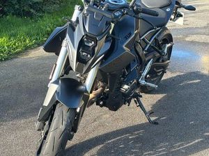 SUZUKI GSX 8S A2