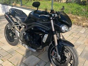 TRIUMPH SPEED TRIPLE 1050S